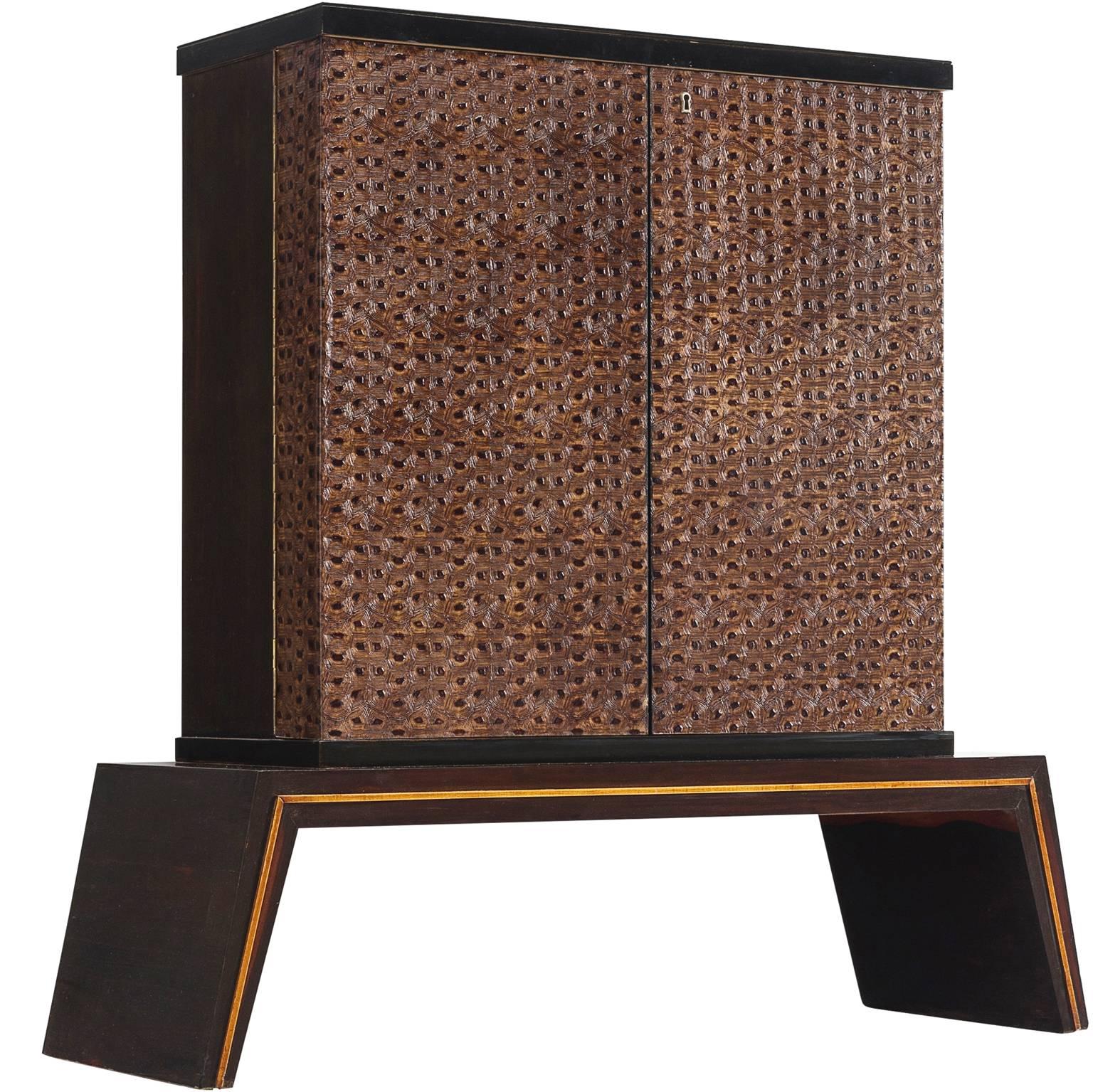 Italian Illuminated Patterned Dry Bar