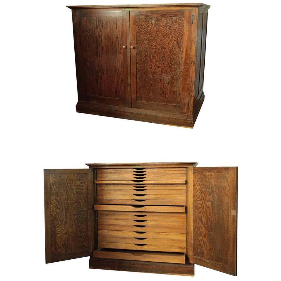 Antique Map Chest or Art Cabinet at 1stDibs | antique map drawer cabinet