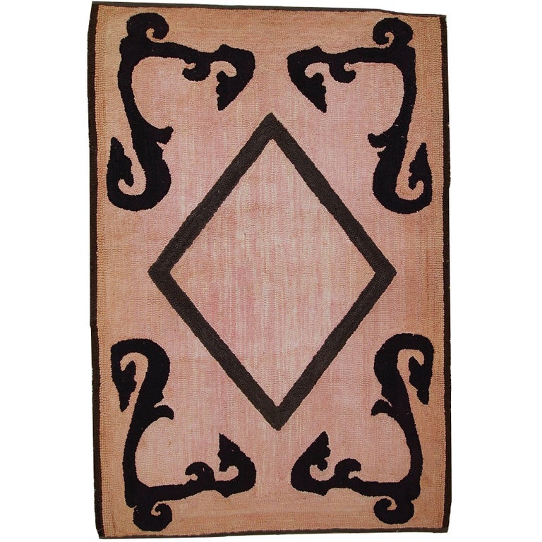 Handmade Vintage American Primitive Hooked Rug, 1920s For Sale at 1stdibs