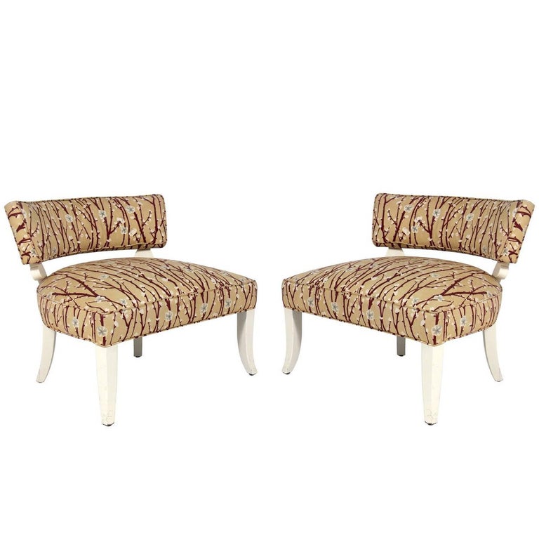 Pair of Elegant Slipper Chairs in the Manner of Billy Haines For Sale