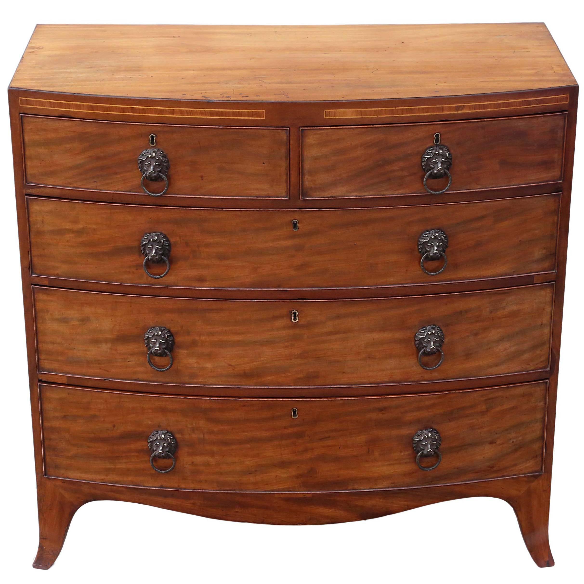 Antique Quality Regency Bow Front Flame Mahogany Chest of Drawers, circa 1820