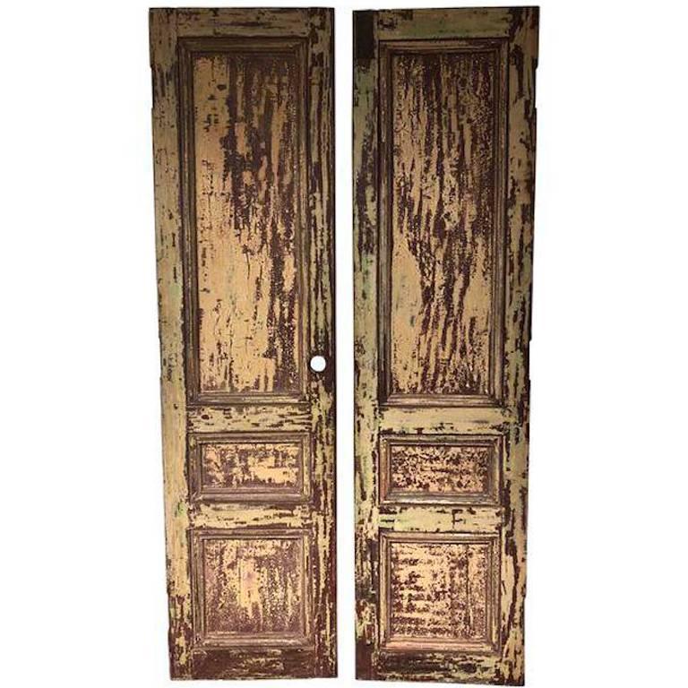 Pair of Rustic Mahogany Doors from La Casa Zaldivar, Pacheco in El Salvador For Sale