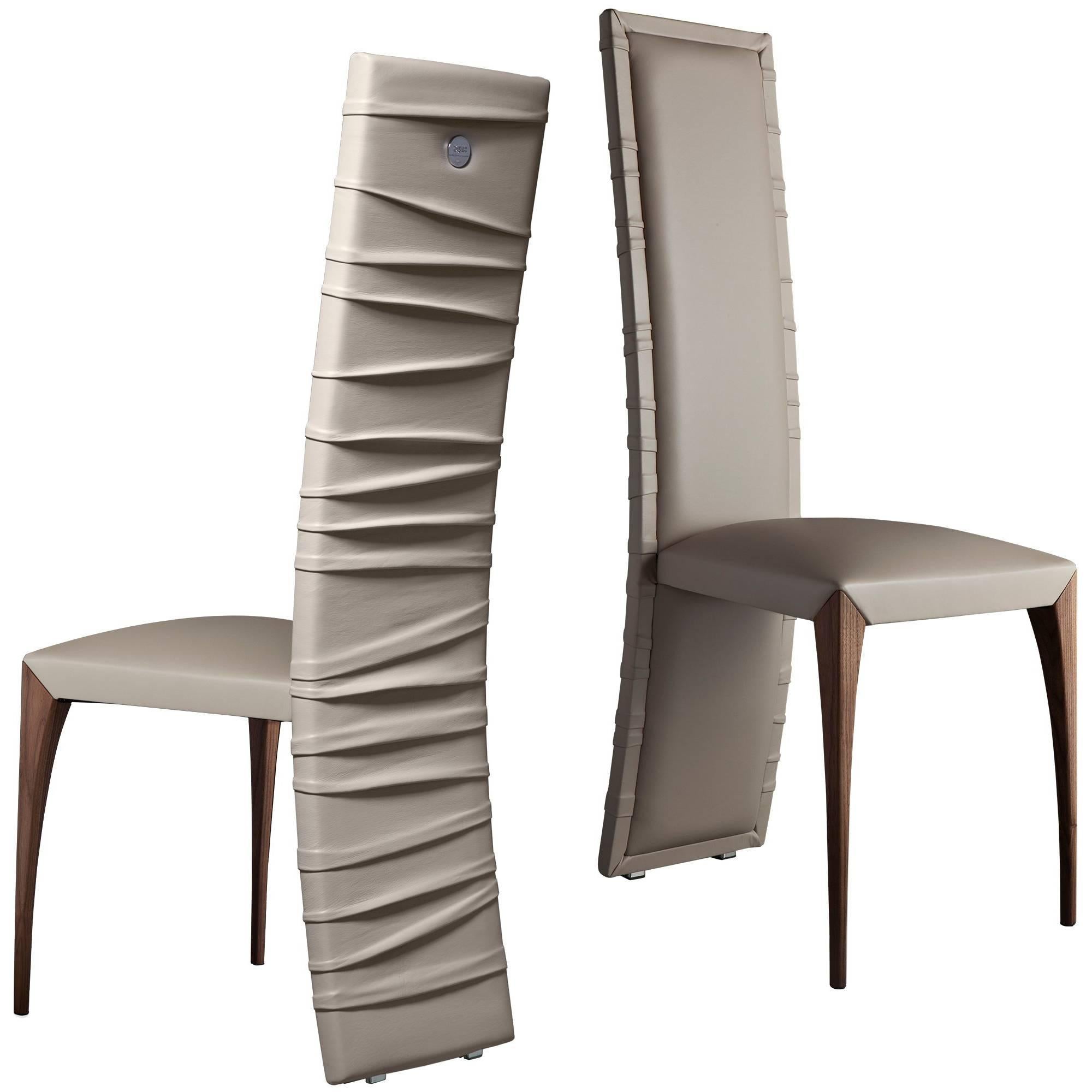"Il Pezzo 7 Chair" dining chair with high back - upholstered in beige leather For Sale