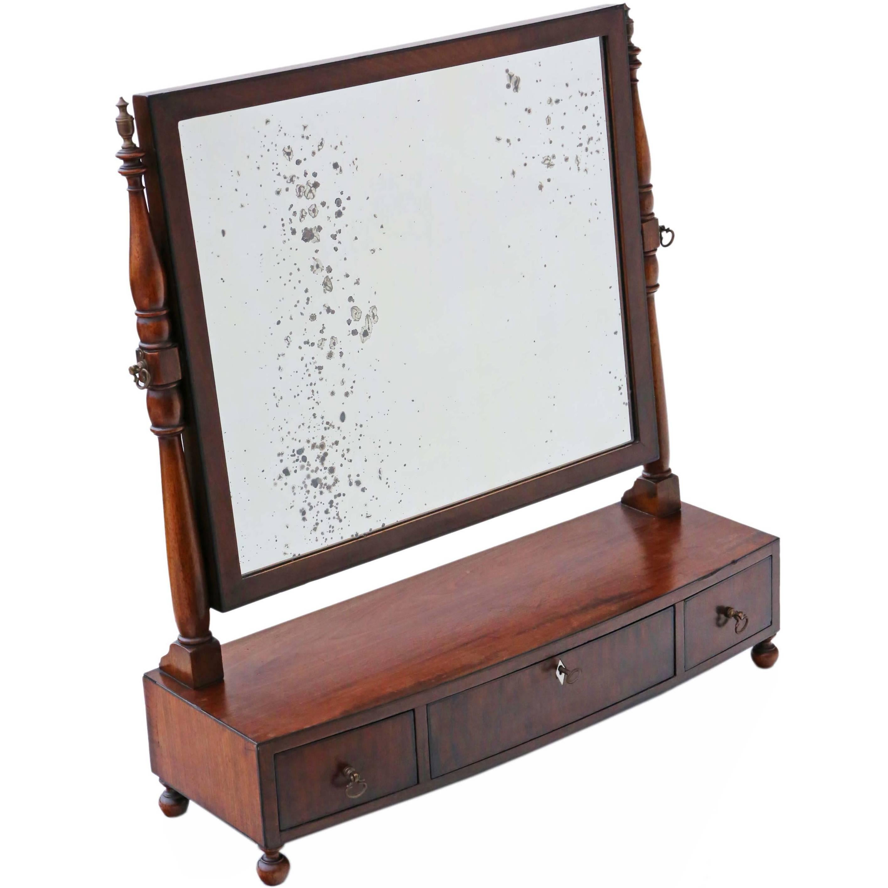 Antique Quality Regency, circa 1825 Mahogany Toilet Swing Dressing Table Mirror For Sale
