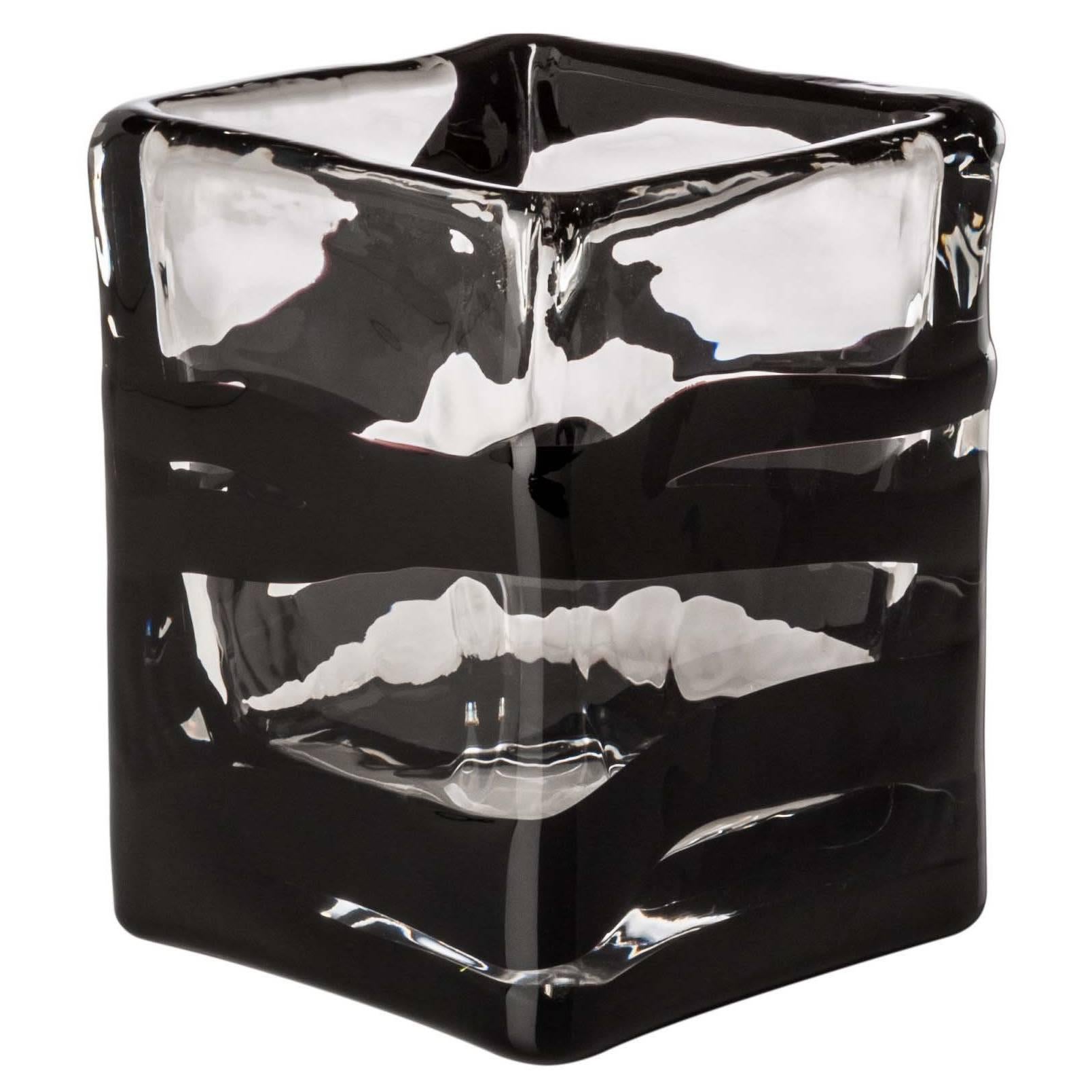 Quadro Vase from the Black Belt Collection by Peter Marino & Venini For Sale
