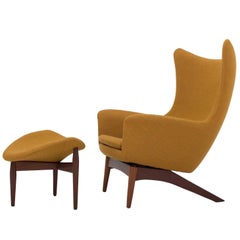 Easy Chair by H.W. Klein