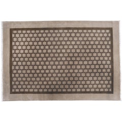 Tapis à carreaux taupe