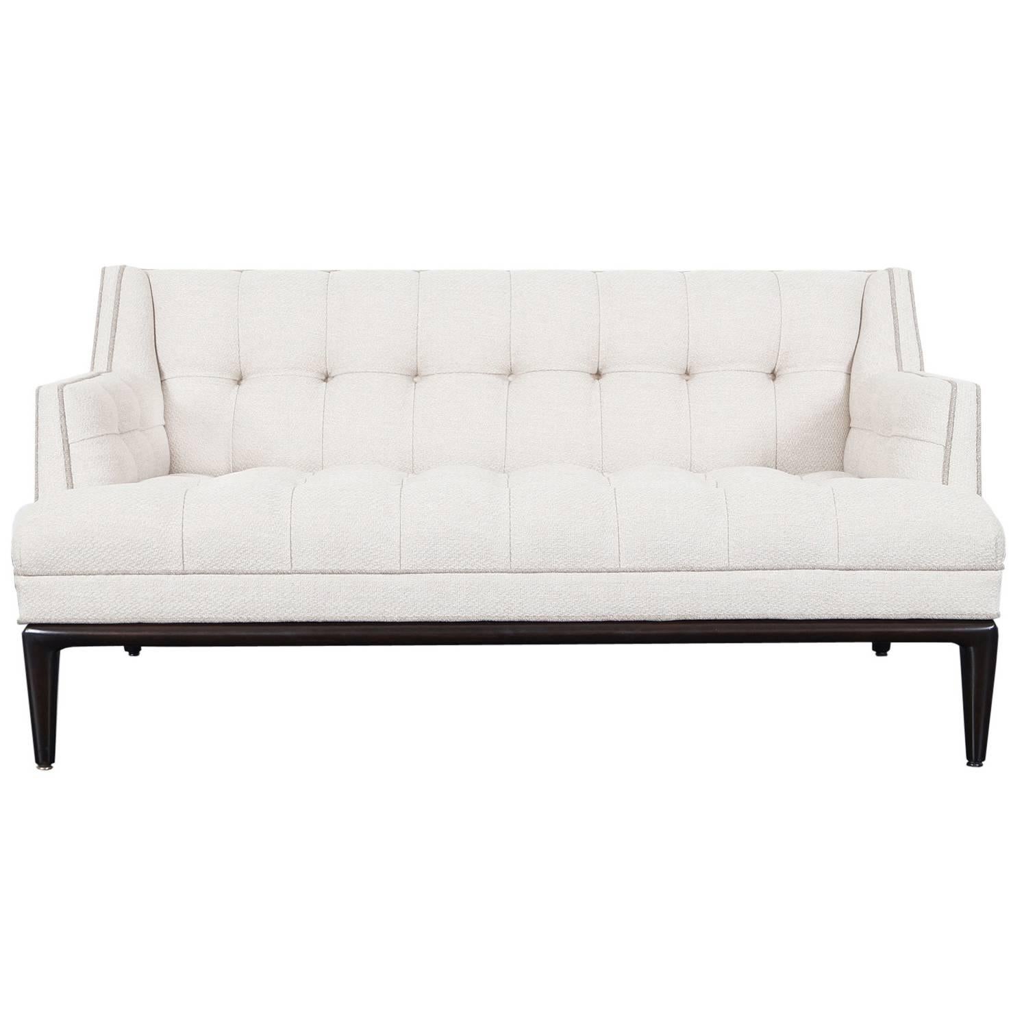 Maurice Bailey Biscuit Tufted Loveseat for Monteverdi-Young