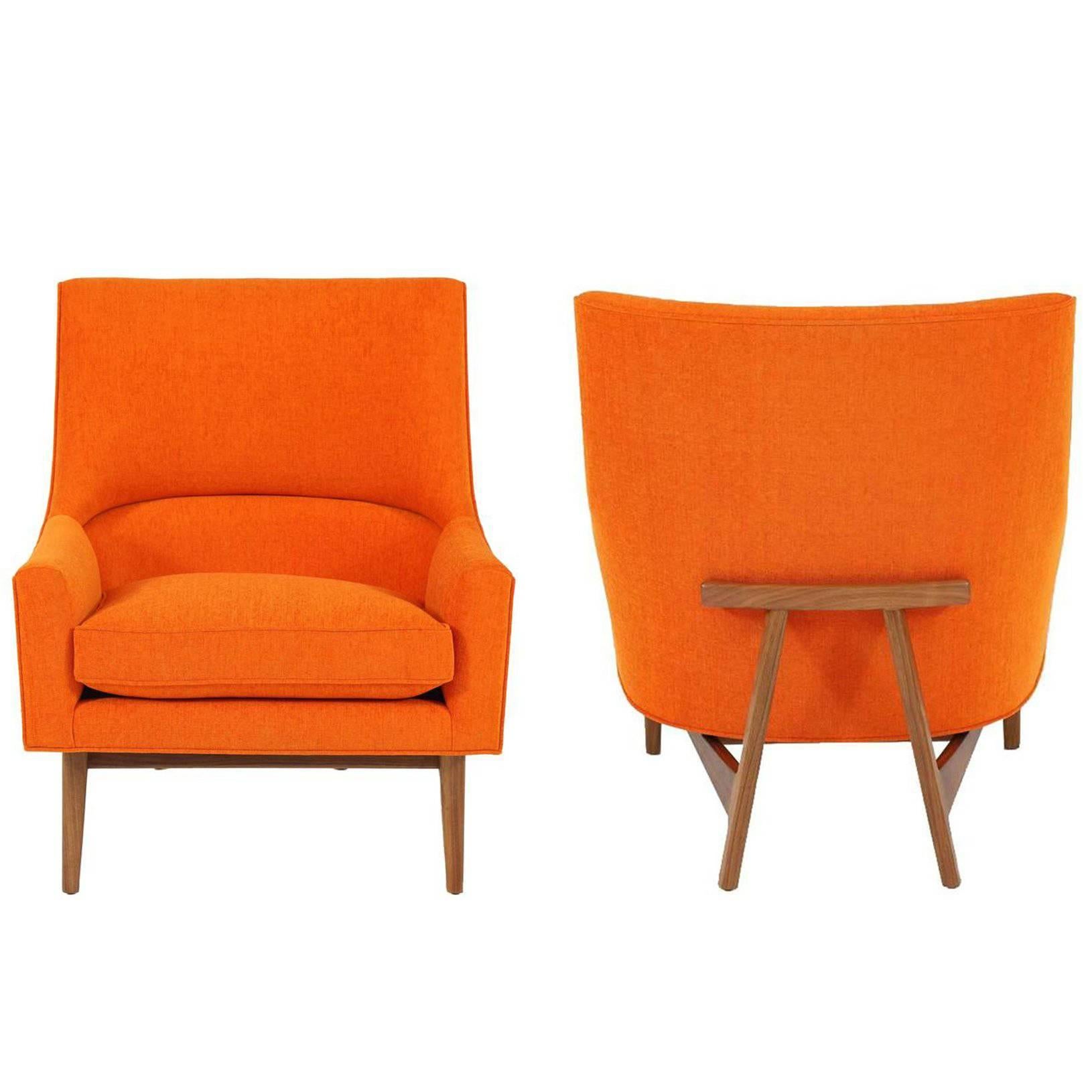 Pair of Cedrick Lounge Chairs For Sale