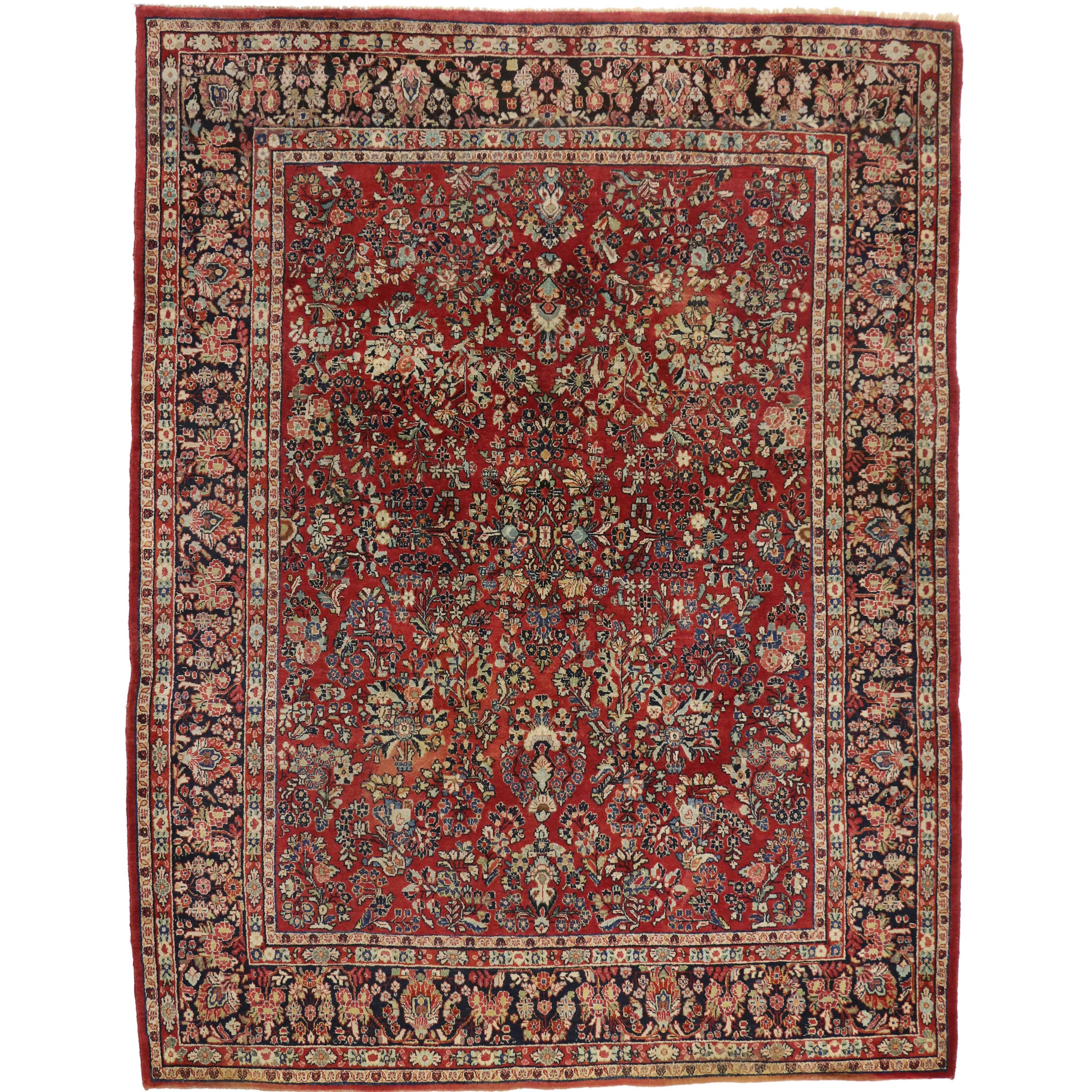 Antique Sarouk Persian Rug with Traditional Style For Sale