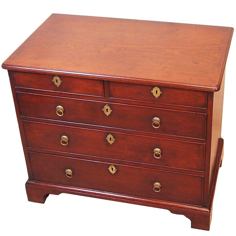 Antique Georgian Mahogany Chest Of Drawers For Sale At 1stdibs