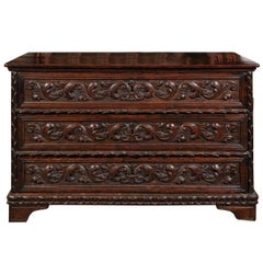 18th Century Italian Richly Carved Commode with Acanthus Leaves Rinceaux Frieze