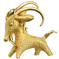 Bvlgari, Brooch 18-Carat Yellow Gold, Pin Aries, Signed Bulgari 750