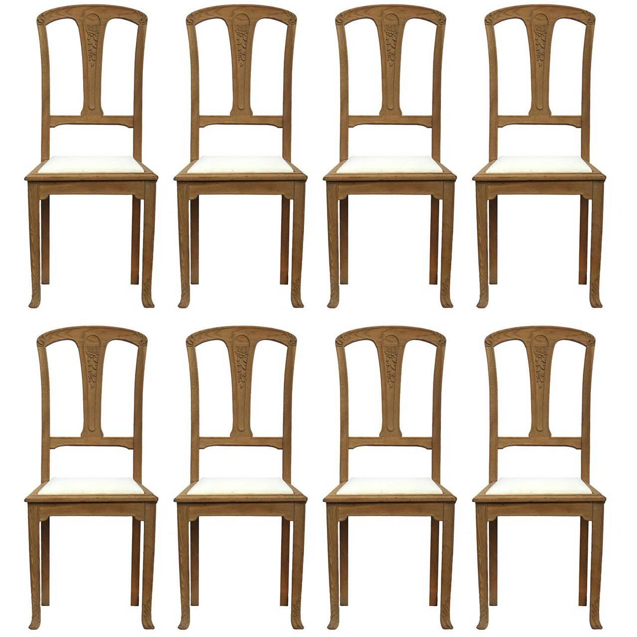 Eight Dining Chairs French Art Nouveau Arts & Crafts Bleached Oak, circa 1900