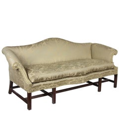 Fine Chippendale, Federal Mahogany Camelback Sofa, Philadelphia, circa 1780-1800