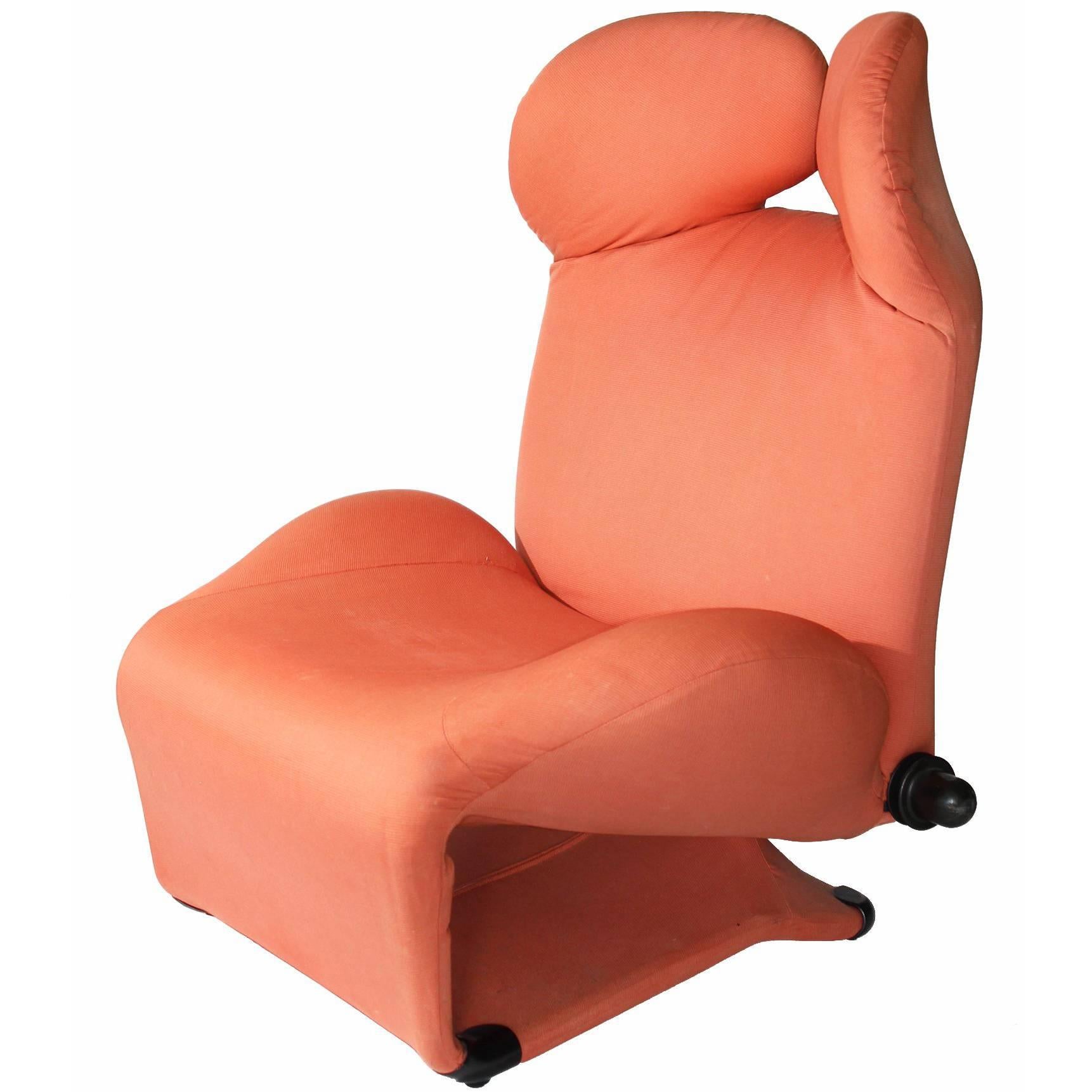 1980s Toshiyuki Kita 'Wink' Convertible Fabric Lounge Chair by Cassina, Italy