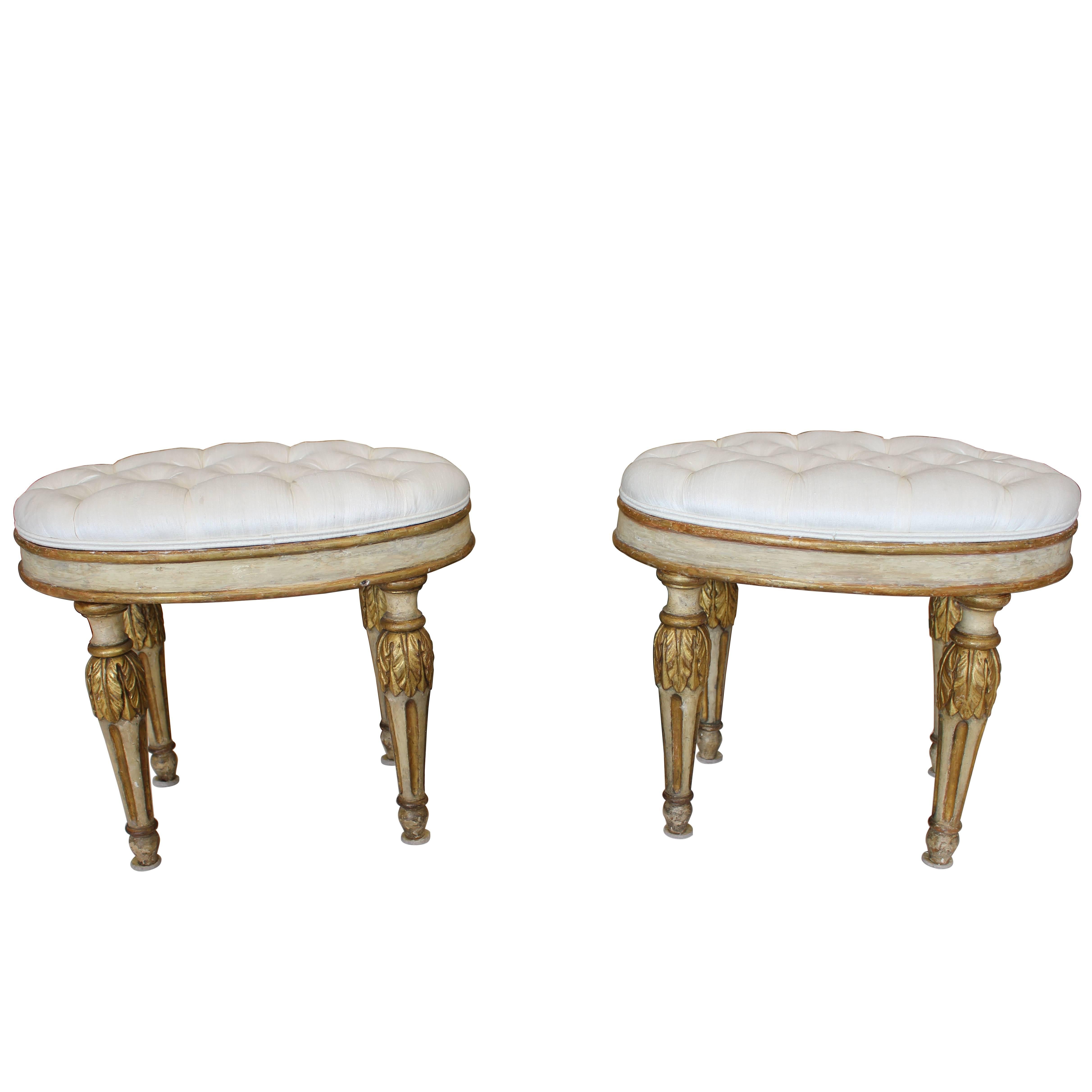 Pair of Italian Neoclassical Late 18th Century Oval Stools with Upholstered Seat For Sale