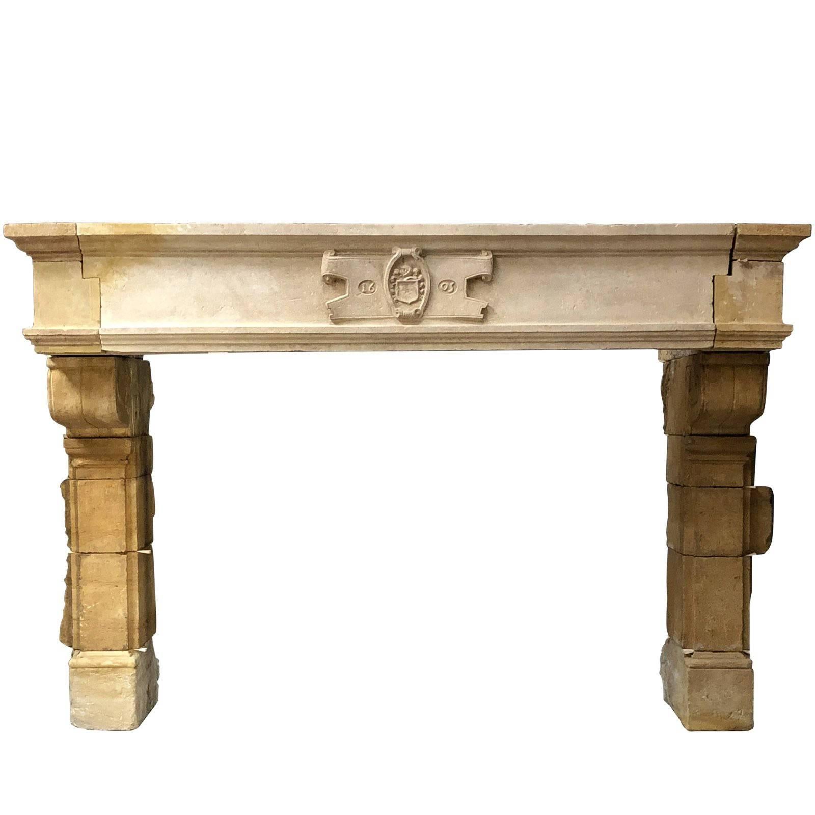 Louis 13 Limestone Fireplace, 17th Century For Sale