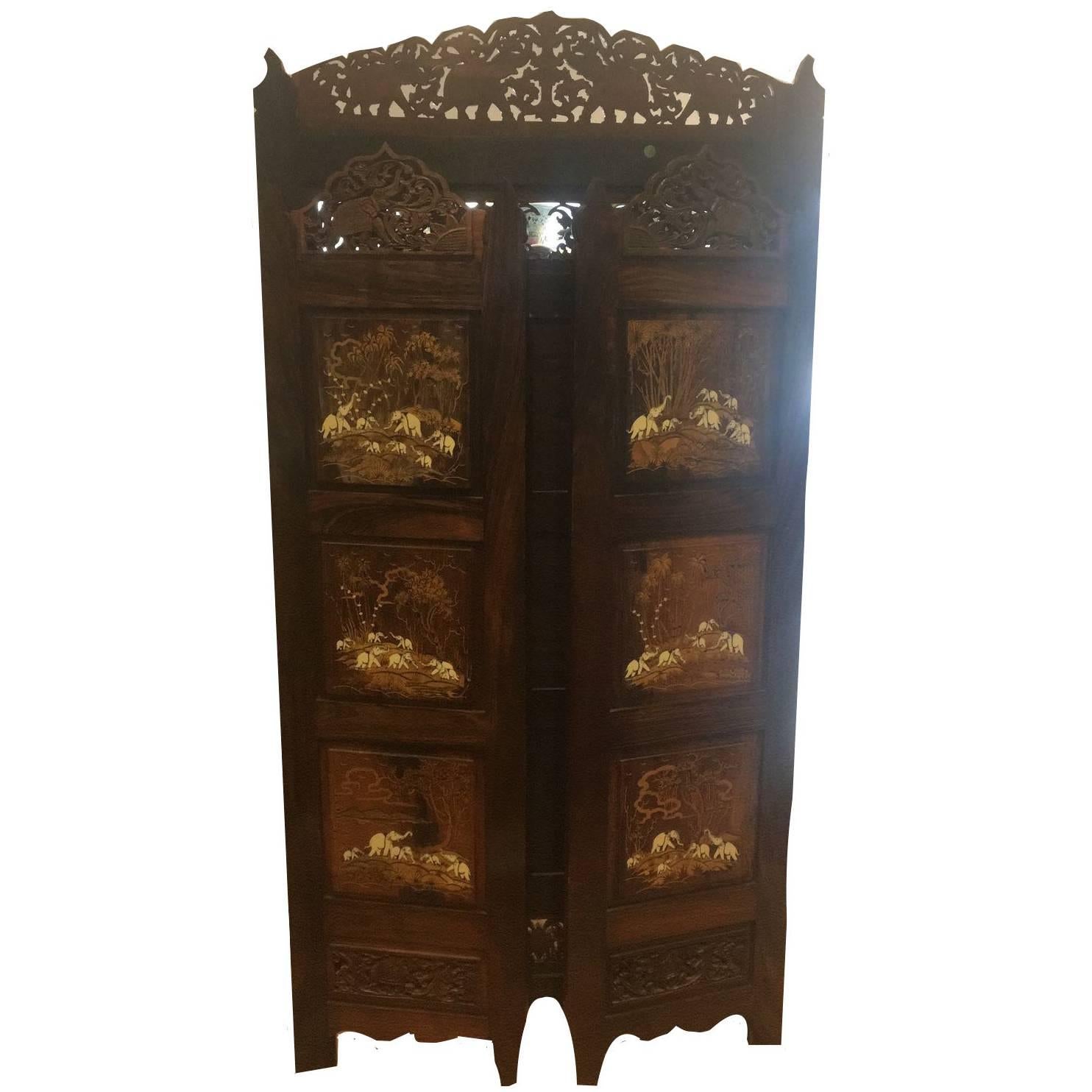 19th Century, Indian Wood Partition with Beautiful Details For Sale