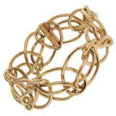 Looping Ring Gold Bracelet 11