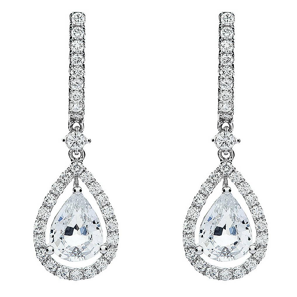 Elegant White Sapphire Diamond Gold Drop Earrings   For Sale