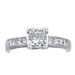 0.72Ct Diamond and Platinum Solitaire Ring - Contemporary 3