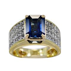 Vintage Gold 2.15 carat Sapphire 3.00 carat Diamond Engagement Fashion Ring