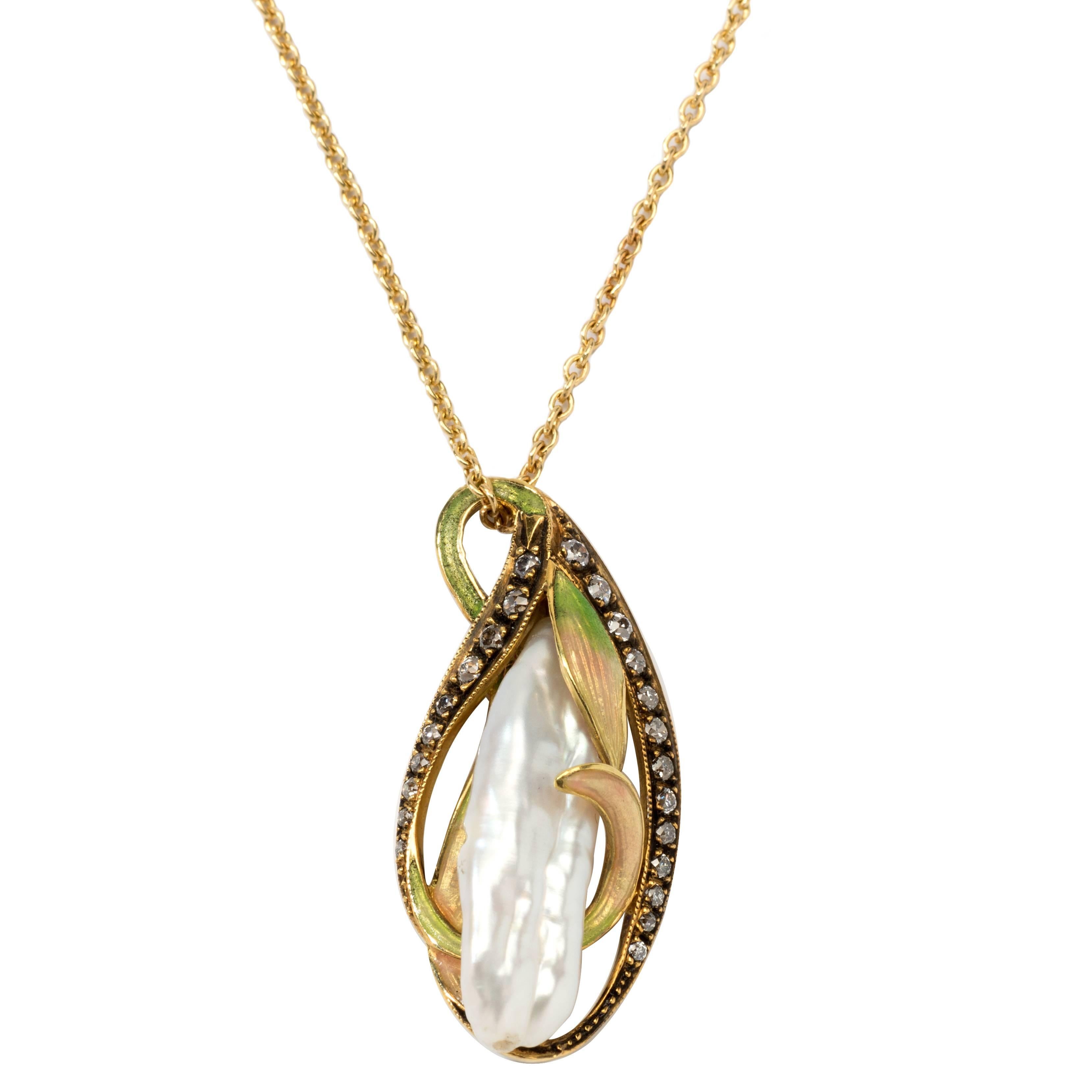 Art Nouveau Pendant Necklace with Gold Chain For Sale