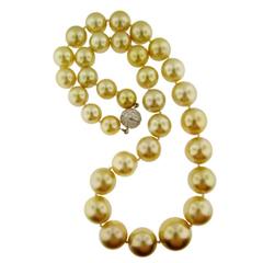 Spectacular Golden Pearl Necklace with Platinum and Diamond Clasp
