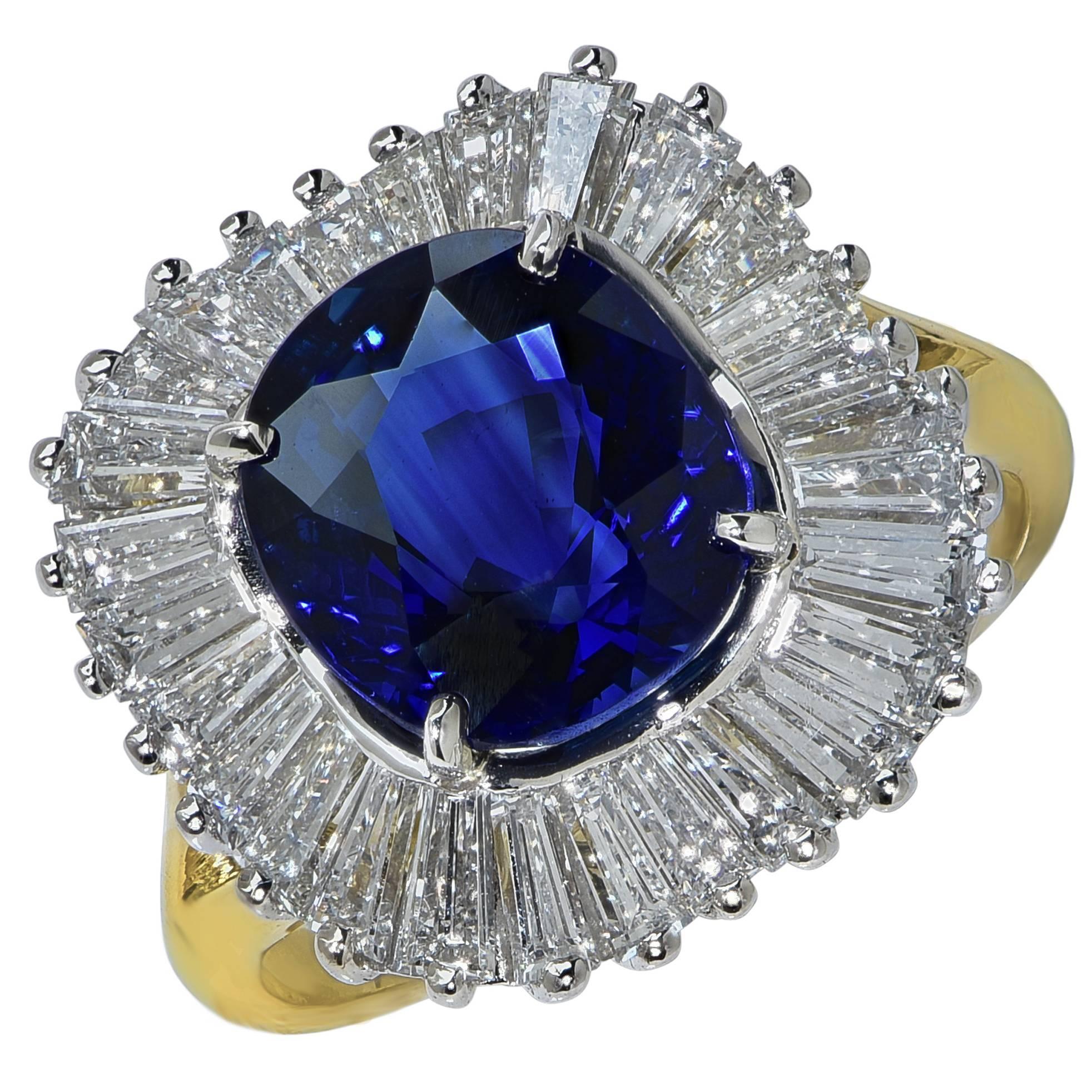 Gorgeous 3.43 Carat Sapphire Diamond gold Ring