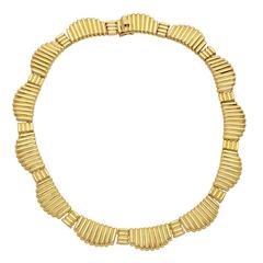 Gold Scalloped Collar Necklace