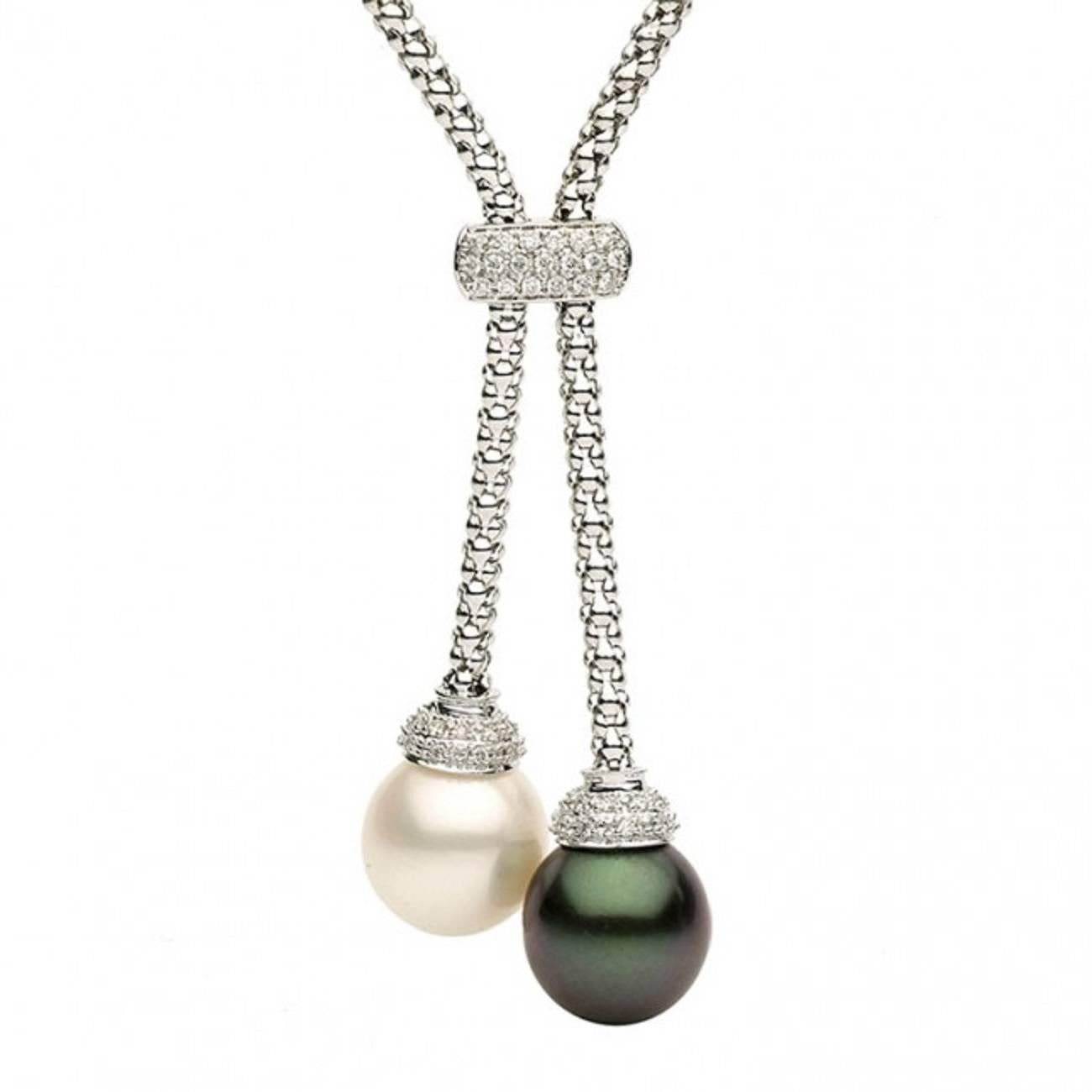 Collier pendentif à pompon en or avec perles des mers du Sud et perles de Tahiti et diamants 0,27