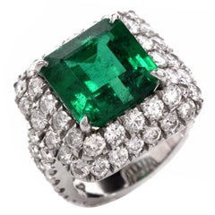 Exceptional Emerald Diamond Platinum Cocktail Ring