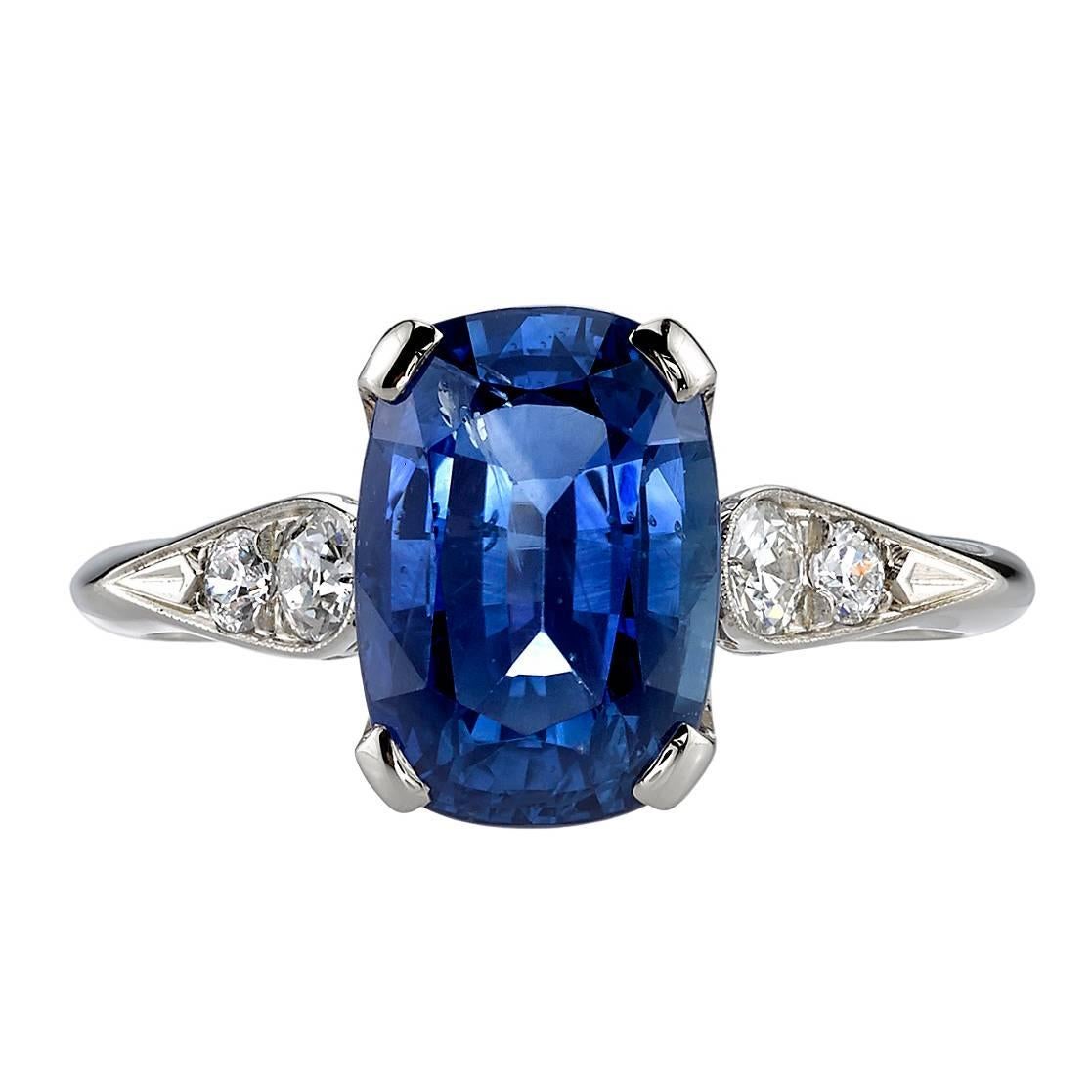 3.77 Karat Kissenschliff Saphir Ring