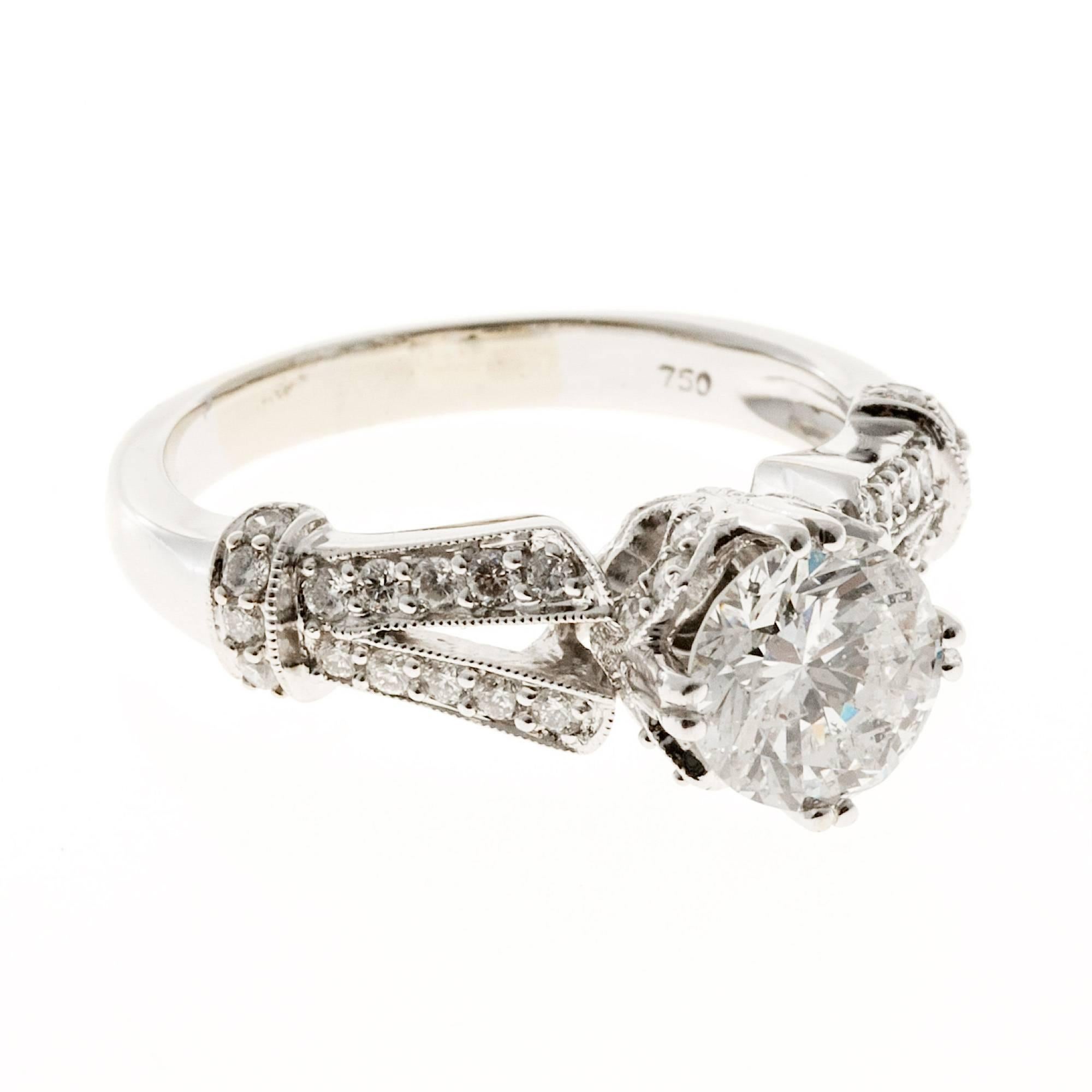 Crown Design Diamond Gold Engagement Ring