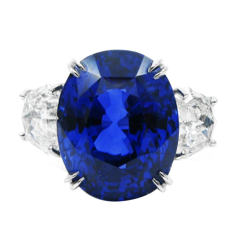 15.73 Carat Blue Sapphire Diamond Platinum Ring For Sale at 1stdibs
