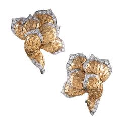 1970s Textured Diamond Two Color Gold Flower Earrings 12