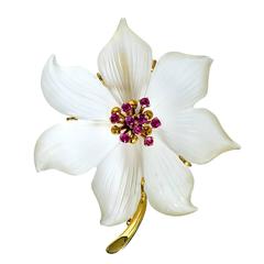Rock Crystal Sapphire Gold Flower Brooch 11