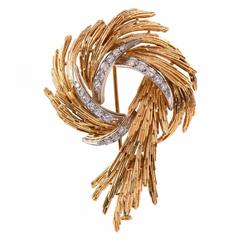 Diamond Textured Gold Floral  Pin Brooch