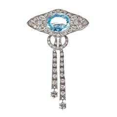 1930s Art Deco Aquamarine Diamond Platinum Brooch