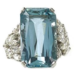 1940s Aquamarine Diamond Platinum Ring