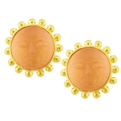 Elizabeth Locke Moonstone Gold Man in the Moon Earring 12