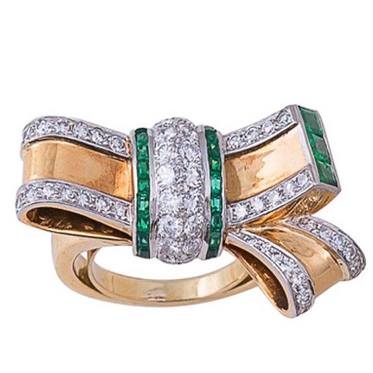 Retro Emerald, Diamond and Gold Bow Ring For Sale at 1stDibs emerald