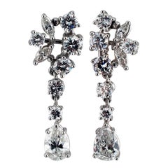 1960s Dangling Diamond Platinum Drop Earrings