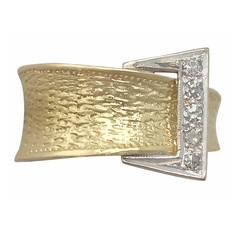 1940s Diamond and Yellow Gold Cocktail Ring 4