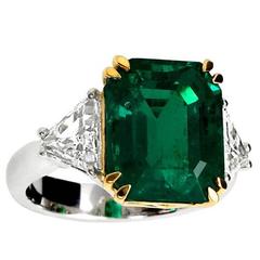 8 Carat Colombian Emerald Diamond Three-Stone Engagement Ring 3