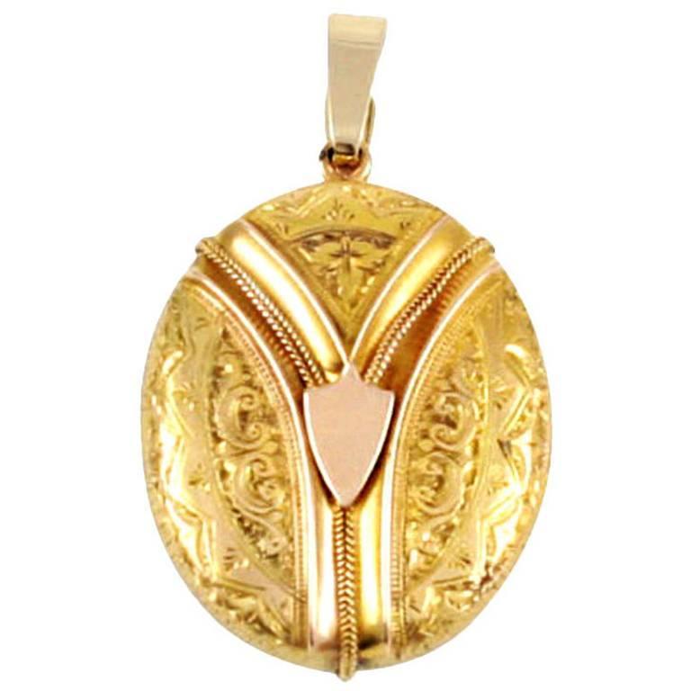 Whimsical Antique Victorian Gold Locket For Sale
