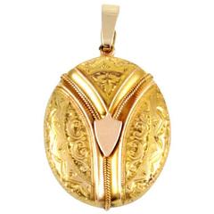 Whimsical Antique Victorian Gold Locket 11