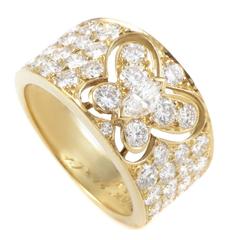 Van Cleef & Arpels Diamond Pave Gold Butterfly Band Ring