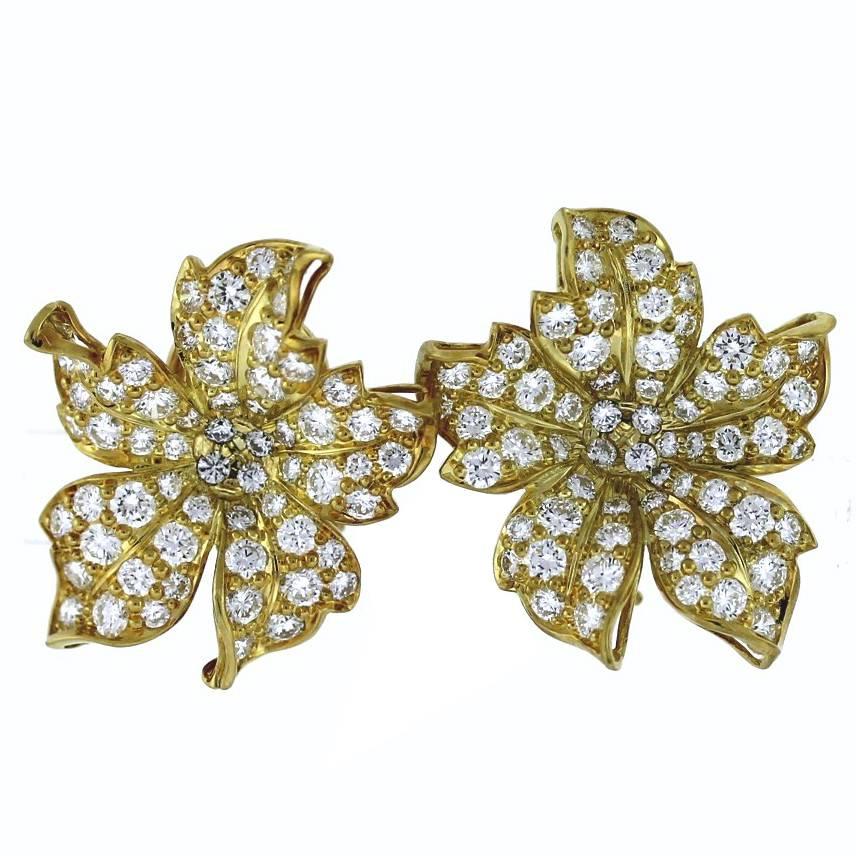 7.50 Carat Pave Diamonds Gold Leaf Earrings